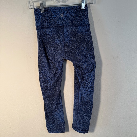 Lululemon Wunder Under Crop High-Rise Tight Size 4,Blue Mineral Deposit Luxtreme - Picture 3 of 16